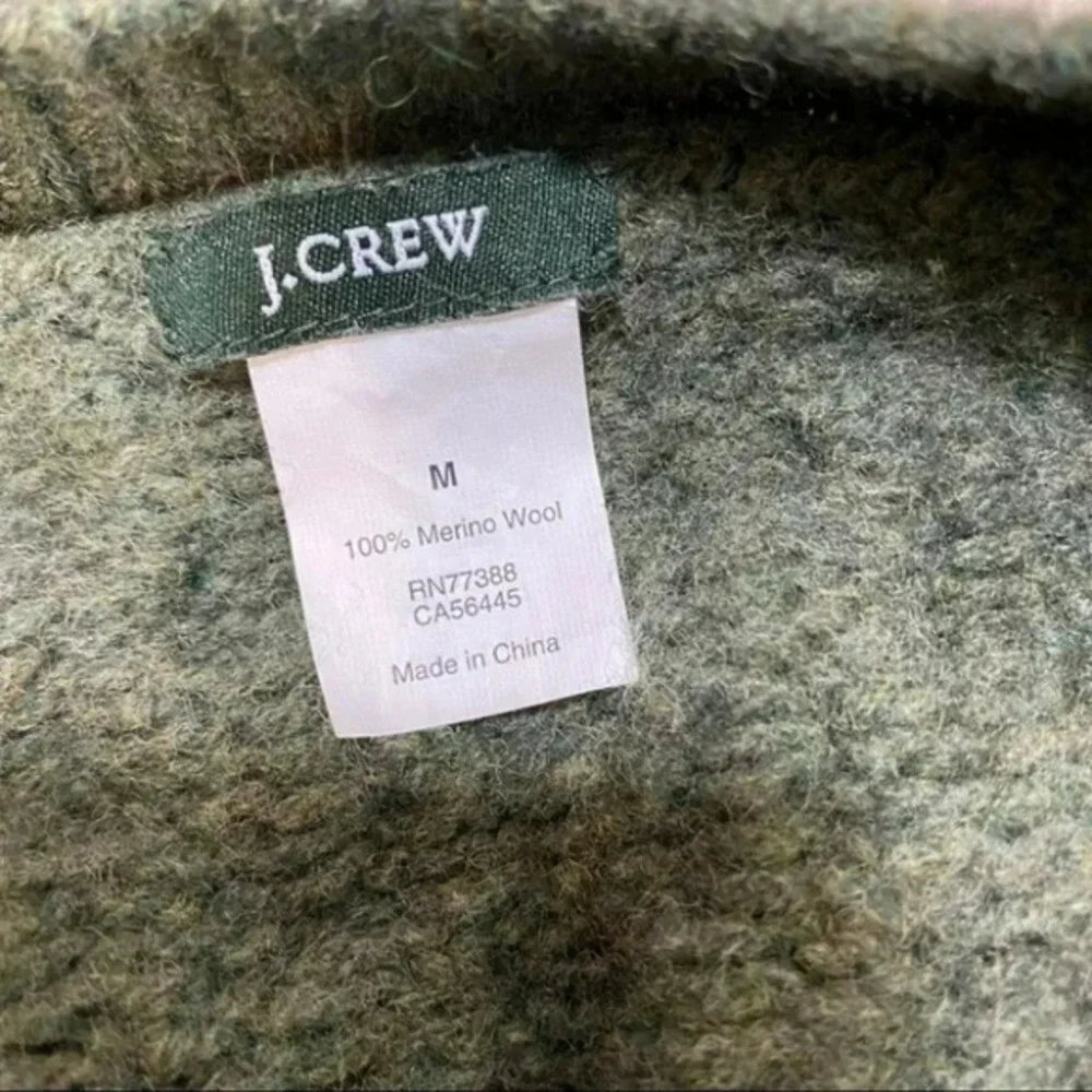 J. Crew M merino wool green/white striped‎ sweater